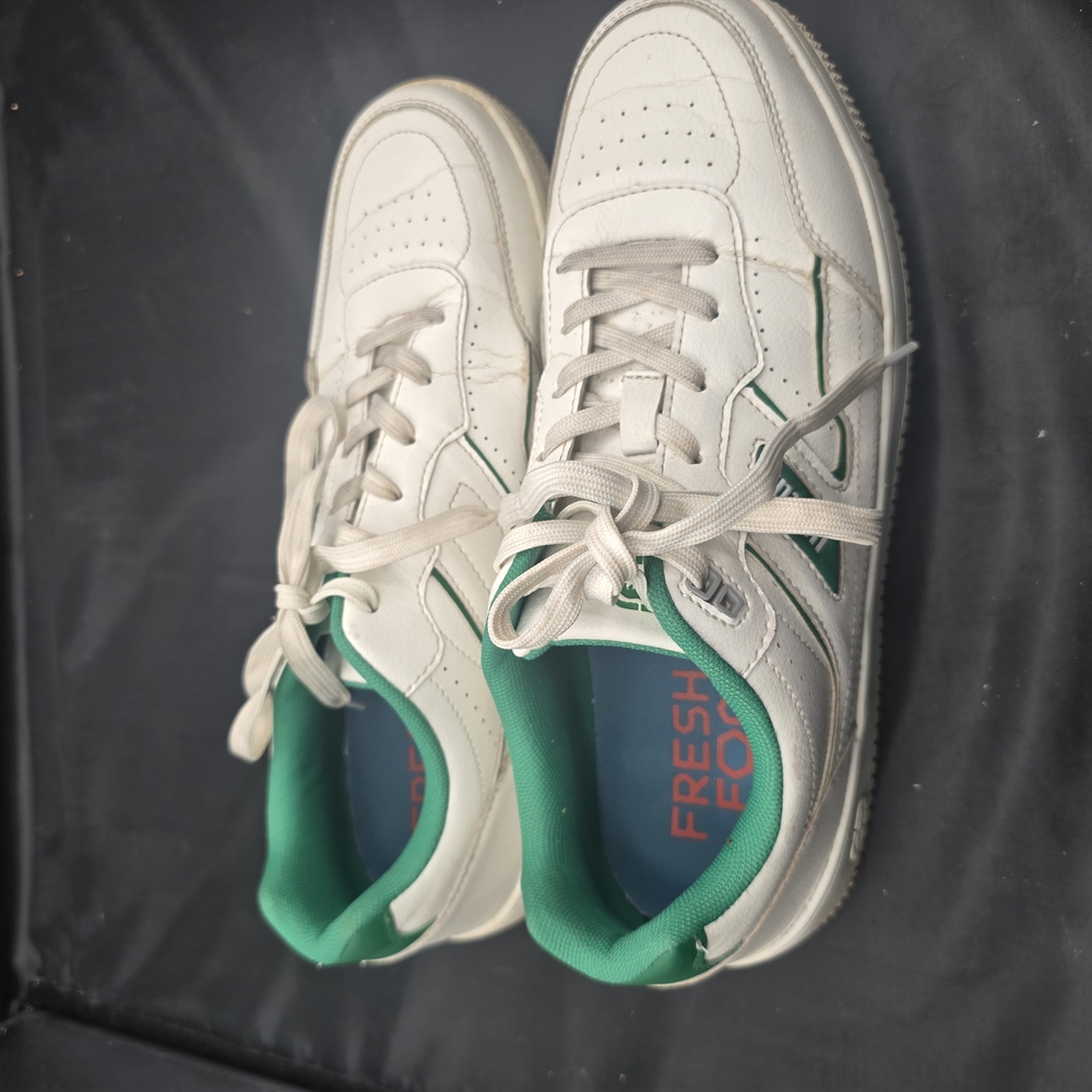 Ecko Unlimited White and Green Athletic Shoes with Classic Design‎